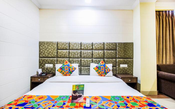 FabHotel Aay Kay