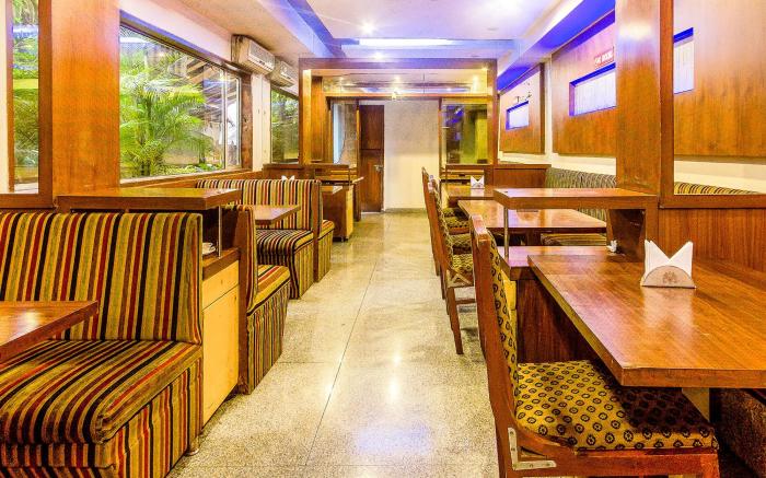 FabHotel Lakme Executive