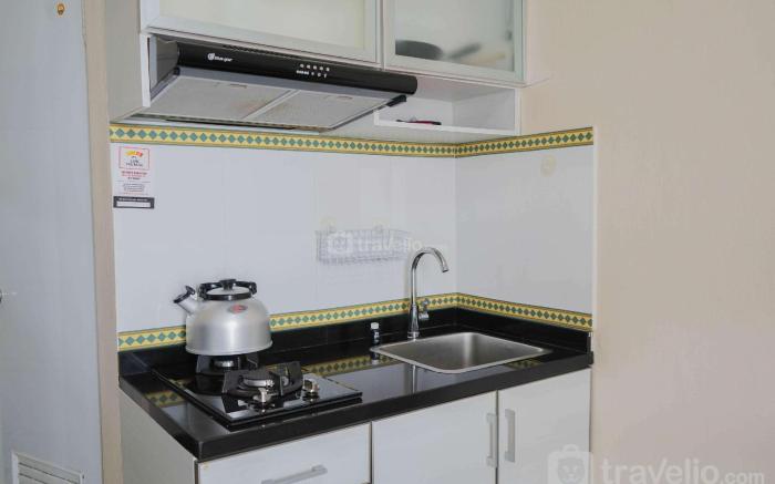 Cozy 2BR for 3 Pax Green Pramuka Apt By Travelio