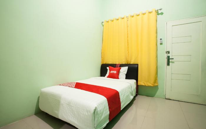OYO 1733 Pocut Residence Syaria