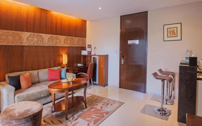 Oakwood Residence Naylor Road Pune