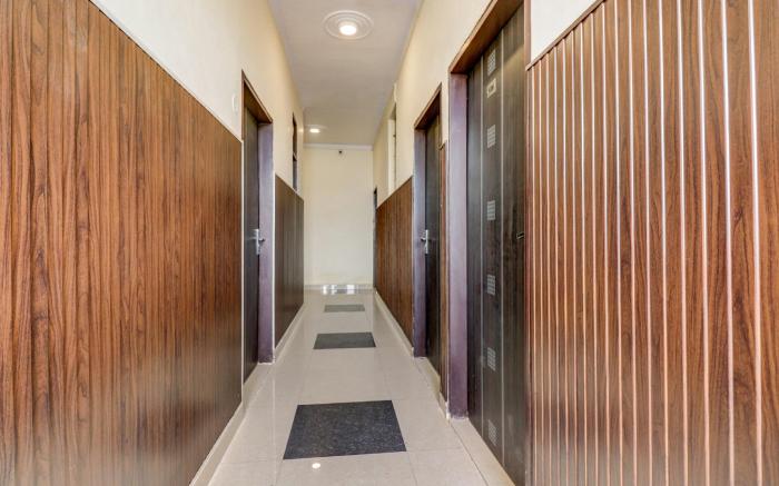 Hotel O Sapphire Near Omaxe Gurgaon Mall
