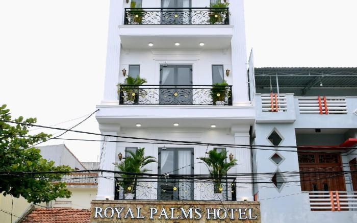 Royal Palms Hotel