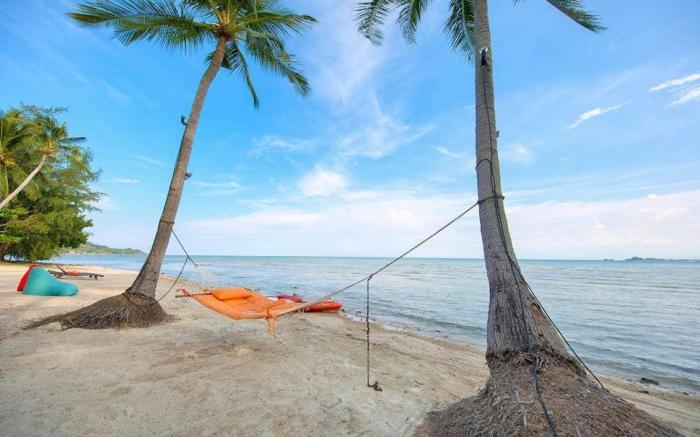 La Lagune | 5BR Beachfront Villa with Tennis Court