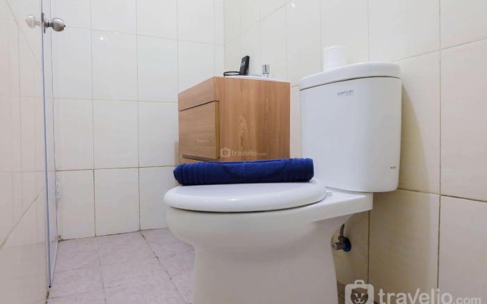 Best Deal 3BR Bassura Apartment By Travelio