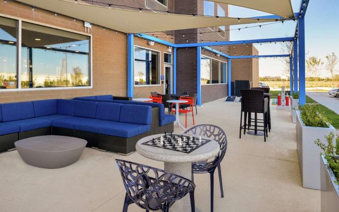 Tru by Hilton Coppell DFW Airport North