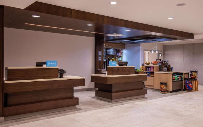 Hilton Garden Inn Kansas City Airport