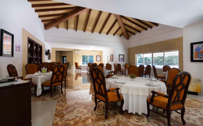 MM Grand Hotel Puebla, Tapestry Collection by Hilton