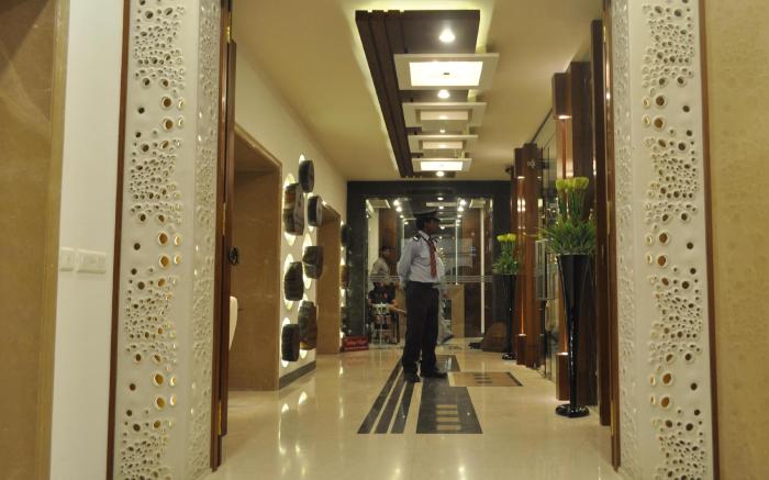 Hotel Holiday Resort