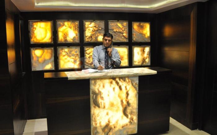 Hotel Shiwalik Regency