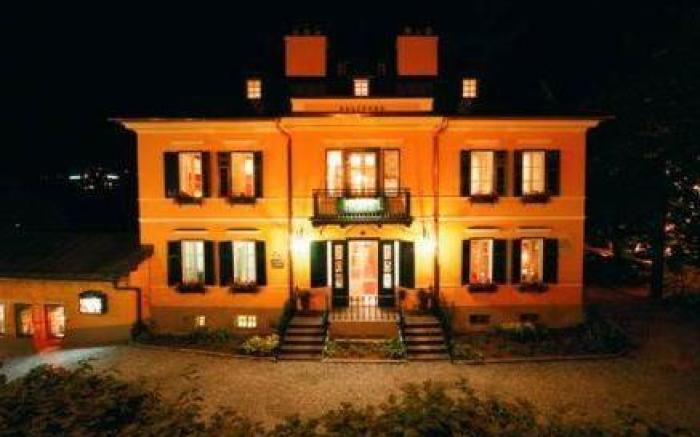Villa Solitude