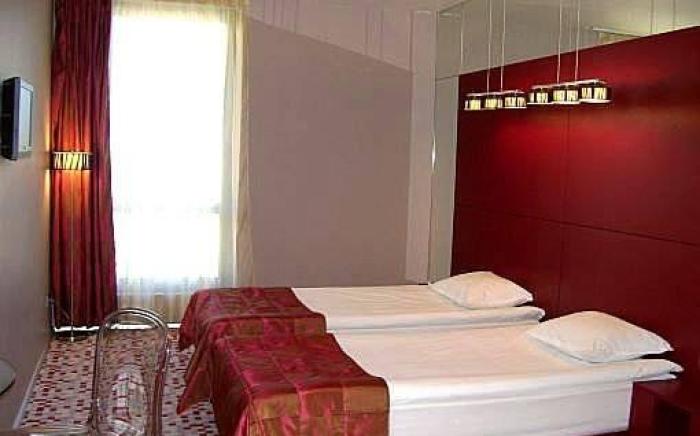 Monet Hotel