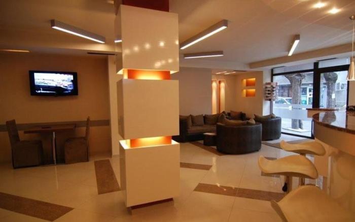 Hugo Hotel