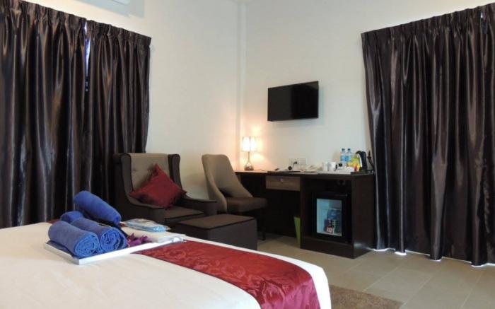 Royal Agate Beach Resort