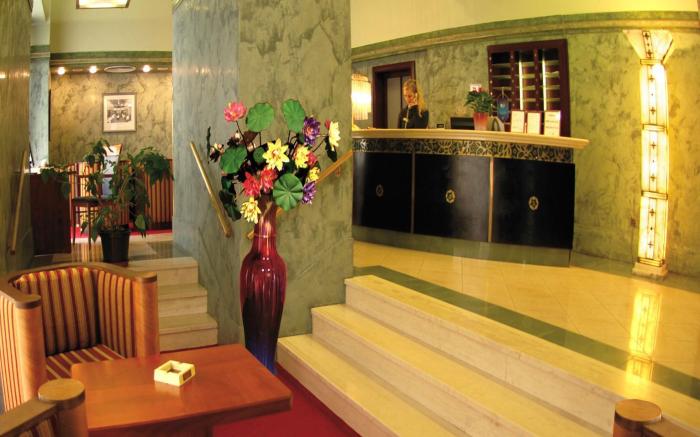 EA Hotel Royal Esprit