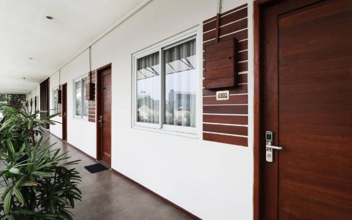 Pejaten Valley Residence