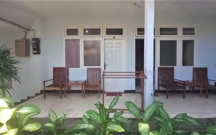 Hotel Bajo
