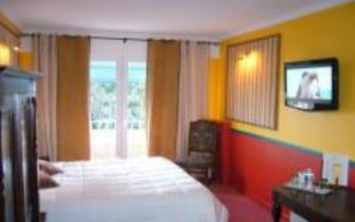 Chenal Hotel