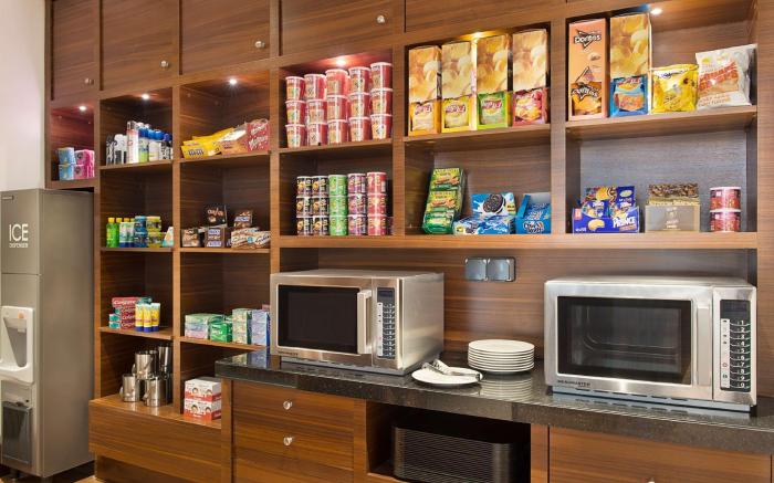 Hilton Garden Inn Dubai Jumeirah