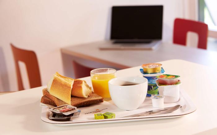 Premiere Classe Paris Ouest - Gennevilliers Barbanniers Hotel