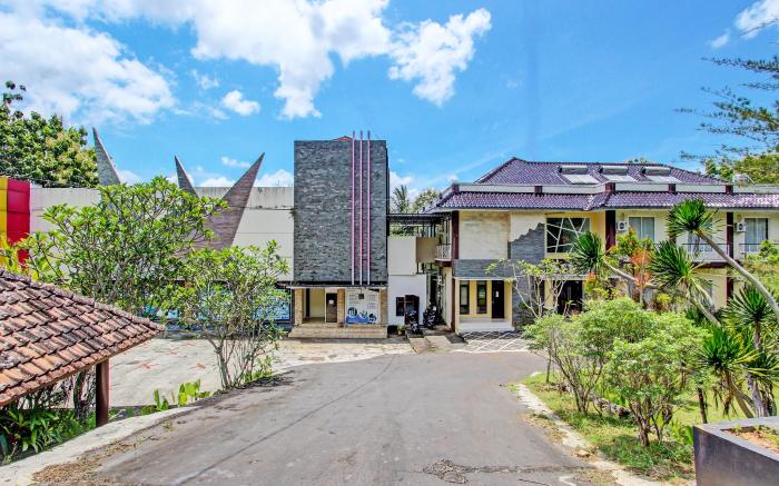 Collection O Gunung Kidul Near Pindul Cave Formerly Orchid Hotel