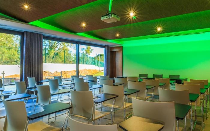 Enigma Nature & Water Hotel