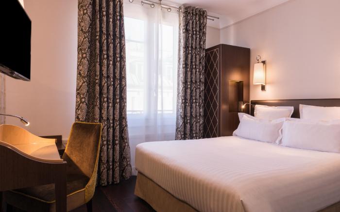 Hotel Crystal