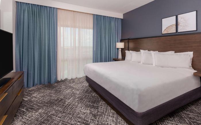 Hilton Charlotte Airport