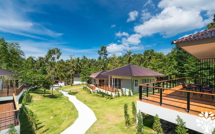 Phangan Akuna