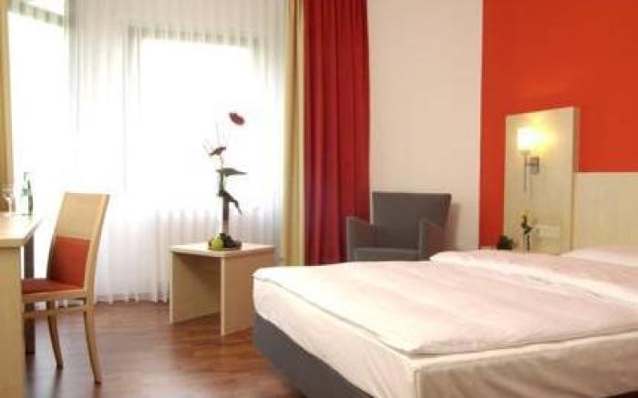 Tante ALMA's Bonner Hotel