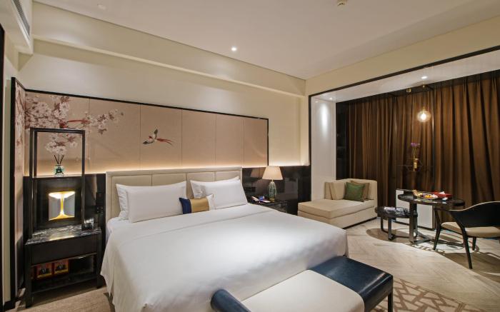 Chengdu Rainbird Hotel