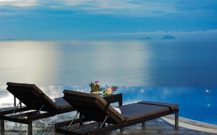 Rosaka Nha Trang Hotel