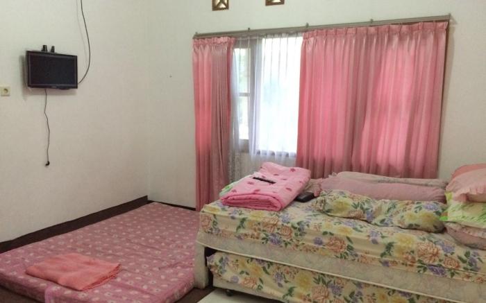 Batu Villa - Three Bedroom