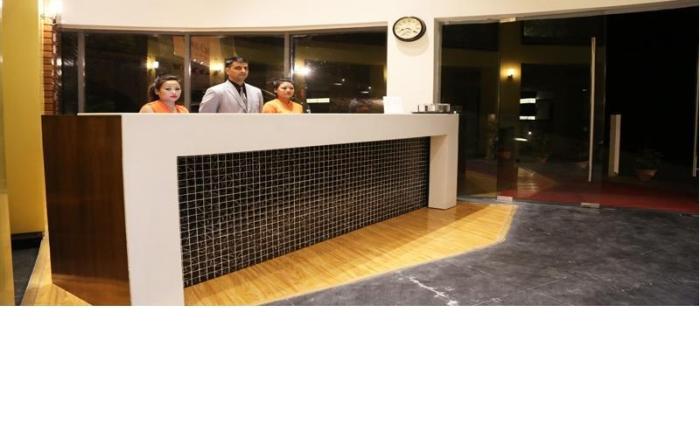 Woodcreek Resort And Spa