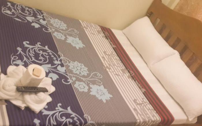 Eden Travellers Lodge