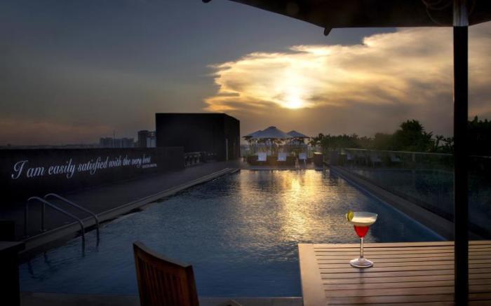 The Waverly Hotel & Residences