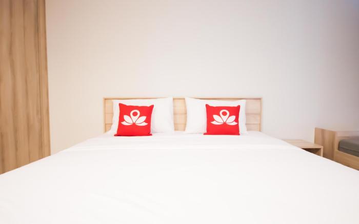 ZenRooms Des Res Bearing 19