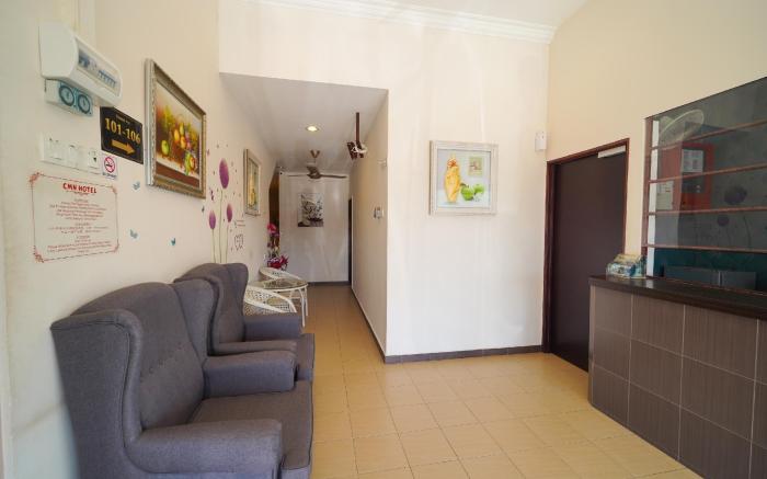 CMN Hotel & Homestay