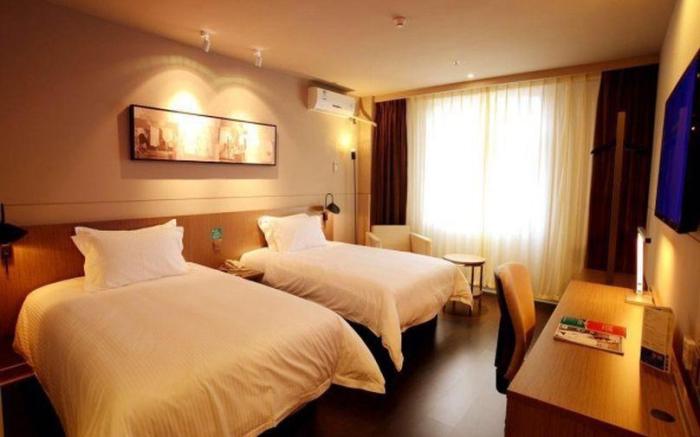 Jinjiang Inn Select Xi'an Dayan Tower Jiangong Road Yanxingmen Metro Station