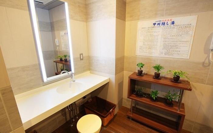 Super Hotel Kofu Showa Inter