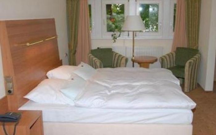 Hotel Schone Aussicht, Stilvoll modern, direkt am Rustersieler Hafen