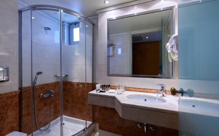 Atrion Hotel