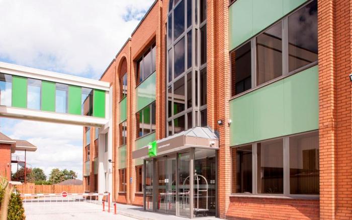 ibis Styles London Heathrow Airport