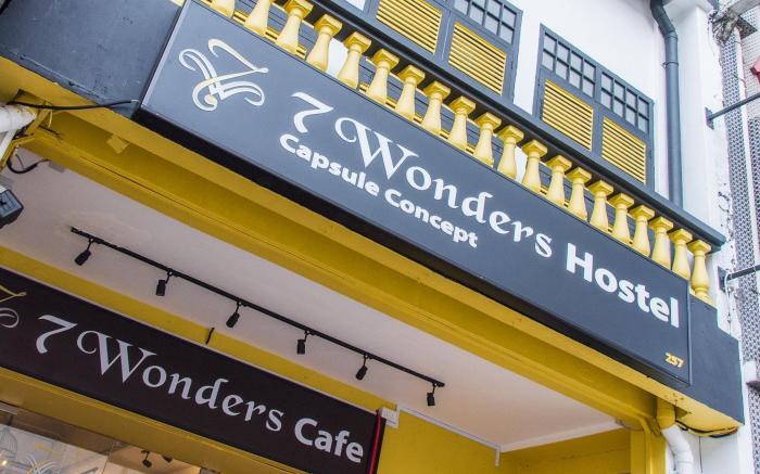 7 Wonders Hostel