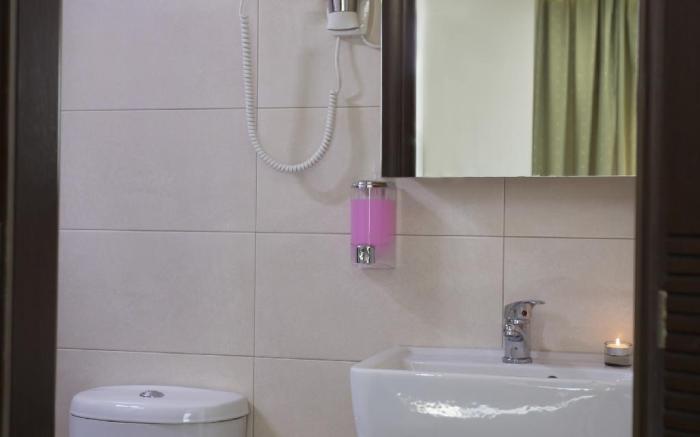 Polis Apartments