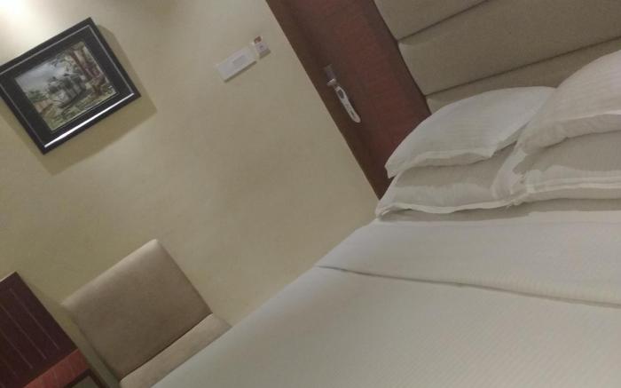 Hotel Aura