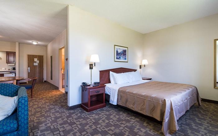 Quality Inn & Suites Schoharie near Howe Caverns