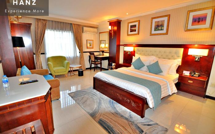 S79 Sunflower Hotel