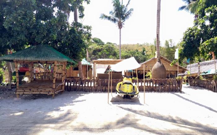 Floresitas Beach Resort
