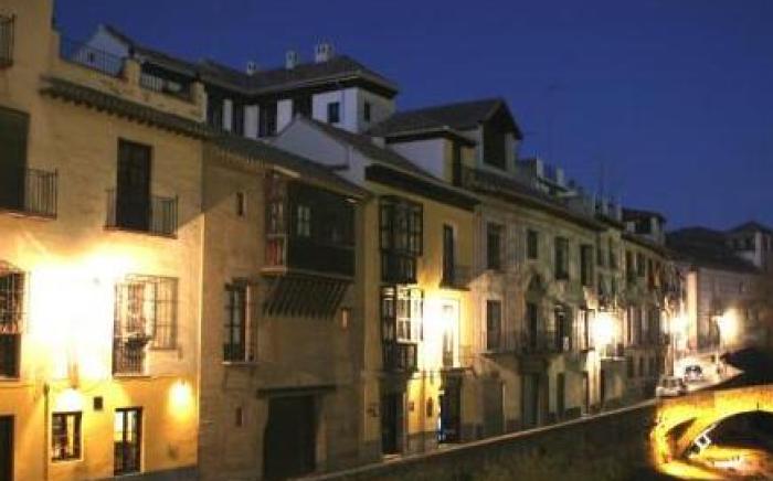 Hotel Rosa De oro